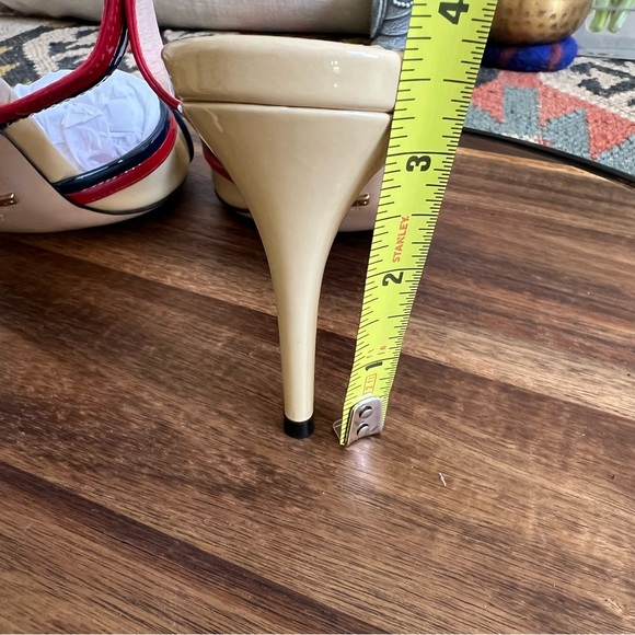 GUCCI Red/Navy Twisted Strap Ankle Strap Heels EU37 US7 - Picture 9 of 14